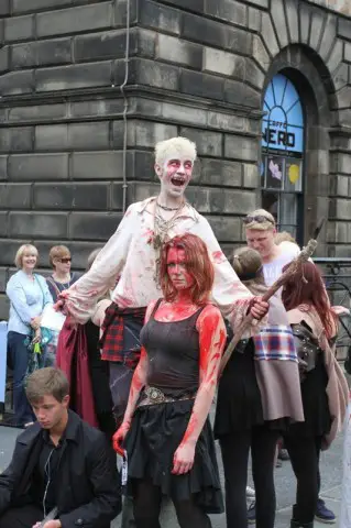 Actors marketing Beth at Edinburgh