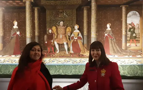 Jana and Sheila with Henry VIII in Haunted Gallery at Hampton Court